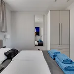 Nika Biograd Na Moru