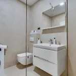 Nika Biograd Na Moru