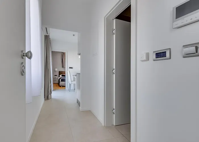 Nika * 비오그라드나모루