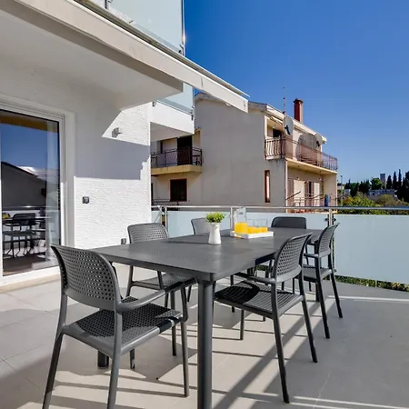 Apartment Nika Biograd Na Moru